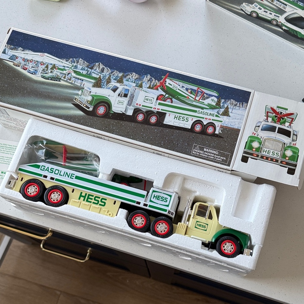 NIB 2002 Hess Gasoline Toy Truck and Airplane